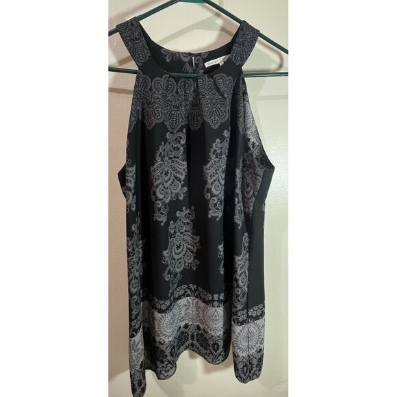 Violet + Claire Black & Gray Patterned Blouse Lightweight & Beautiful Size Large - Picture 7 of 8